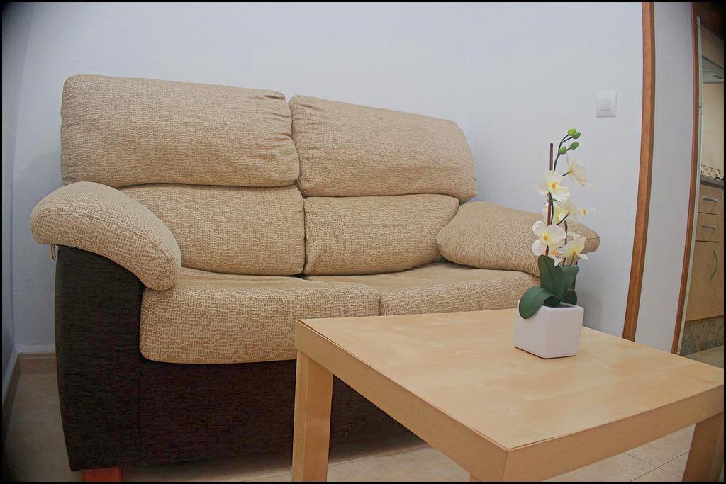Apartamento Centro De Conil โกนิล เด ลาฟรอนเตรา ภายนอก รูปภาพ