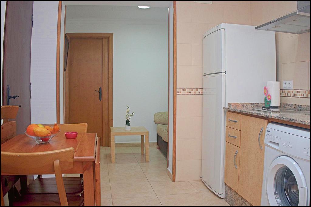 Apartamento Centro De Conil โกนิล เด ลาฟรอนเตรา ภายนอก รูปภาพ